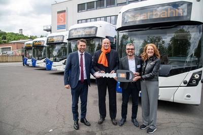 Wasserstoff Busse-stock-foto