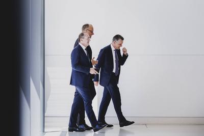 Wahl des Bundeskanzlers im Deutschen Bundestag-stock-foto