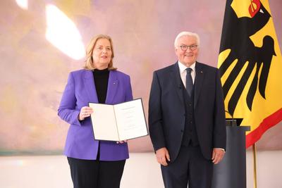 Bundespr?sident und neues Kabinett Merz 1-stock-photo