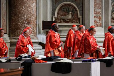 News - Il Conclave-stock-photo