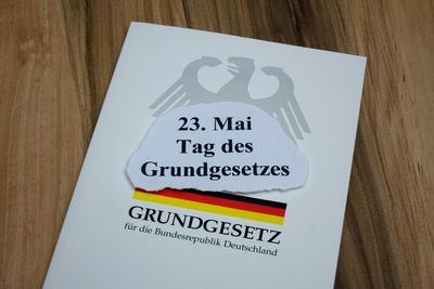 Tag des Grundgesetzes Tag des und Grundgesetzes 11 05 2019 Borkwalde Brandenburg Auf einem Grund-stock-photo