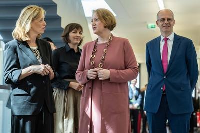 Pressestatement Bundesministerin f?r Bildung, Familie, Senioren, Frauen und Jugend-stock-photo