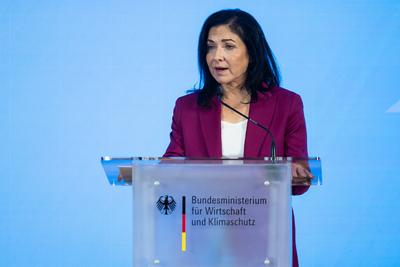 Amts?bergabe im Bundesministerium f?r Wirtschaft und Klima (neu: f?r Wirtschaft und Energie)-stock-foto