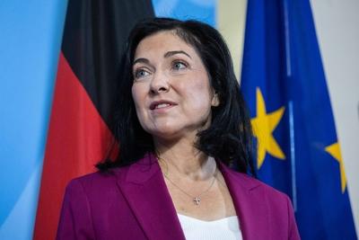 Amts?bergabe im Bundesministerium f?r Wirtschaft und Klima (neu: f?r Wirtschaft und Energie)-stock-foto