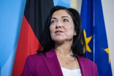 Amts?bergabe im Bundesministerium f?r Wirtschaft und Klima (neu: f?r Wirtschaft und Energie)-stock-foto