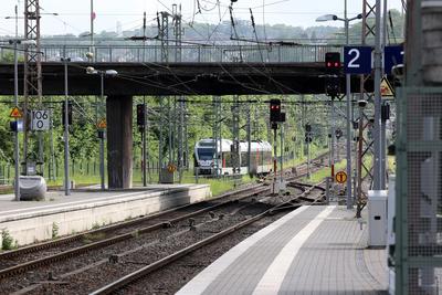 Hauptbahnhof Siegen-stock-foto