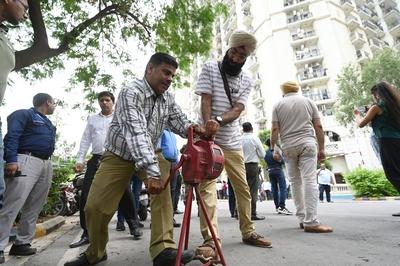 Civil Defence Mock Drills Conducted Across Country-stock-foto