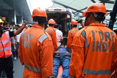 Civil Defence Mock Drills Conducted Across Country-stock-foto