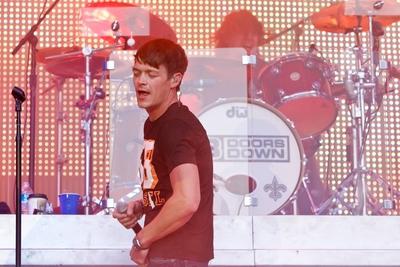 94/ Konzert: 3 DOORS DOWN, Brad Arnold (Saenger) & Greg Upchurch (Schlagzeuger, Drummer) in der Berliner Zitadelle Span-stock-foto