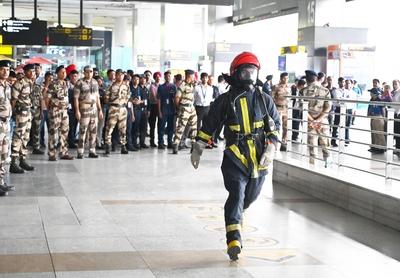 Civil Defence Mock Drills Conducted Across Country-stock-foto