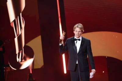 Tim Fehlbaum Â· SEPTEMBER 5 BESTE REGIE bei Verleihung DEUTSCHER FILMPREIS 2025 in Berlin *** Tim Fehlbaum Â- SEPTEMBER-stock-foto