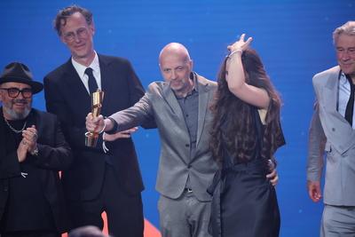 AKIKO, DER FLIEGENDE AFFE - BESTER Kinderfilm bei Verleihung DEUTSCHER FILMPREIS 2025 in Berlin *** AKIKO, THE FLYING MO-stock-foto