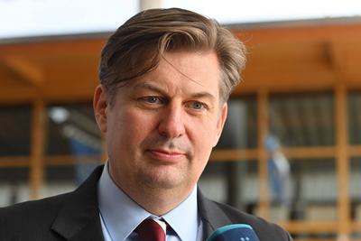 Maximilian KRAH, Einzelbild,angeschnittenes Einzelmotiv,Portraet,Portrait,Portr?t. 14.Bundesparteitag der AfD Alternativ-stock-foto