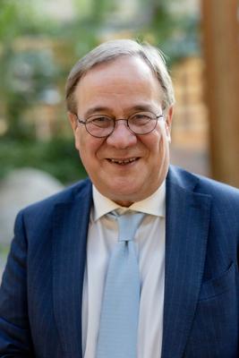 Armin Laschet beim Bornheimer Ortsgespr?ch - 09.05.2025-stock-foto
