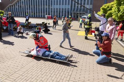 Reportage 10.05.2025 Mit der gro?angelegten Katastrophenschutz-?bung ?L?wenzahn? probt die Stadt Erlangen mit 800 Haupt- und Ehrenamtlichen und dutzenden von Fahrzeugen den Extremfall-stock-foto