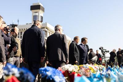 Ukrainian President Volodymyr Zelenskyy participates in events alongside European leaders within the Coalition of the Willing-stock-foto