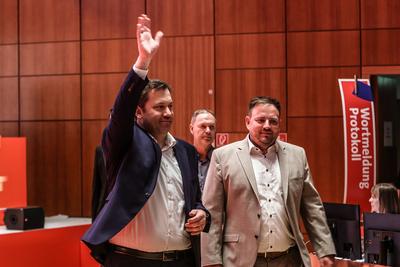 Politik - Landespolitik - NRW - ordentlicher Landesparteitag der NRWSPD in Duisburg 10.05.2025-stock-foto
