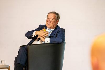 Armin Laschet beim Bornheimer Ortsgespr?ch - 09.05.2025-stock-foto