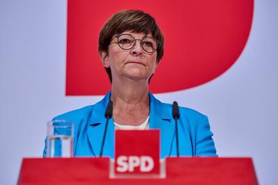 Parteivorsitzende Saskia Esken bei einer Pressekonferenz der SPD im Berliner Willy-Brandt-Haus anl?sslich der SPD-Pr?sid-stock-foto