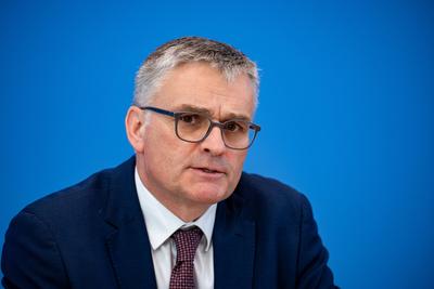 Regierungspressekonferenz mit Stefan Kornelius-stock-foto