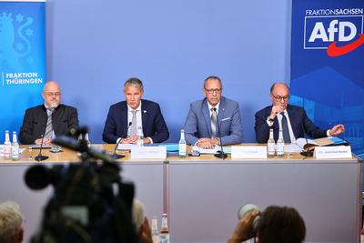 Berlin, Deutschland, 12.05.2025: Haus der Bundespressekonferenz: Pressekonferenz: AfD-Fraktion im Th?ringer Landtag, Ver-stock-foto