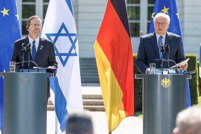 PK BP Steinmeier und Israels Praesident-stock-photo