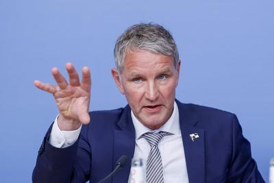 Bj?rn H?cke bei PK rechtliches Gutachten zum Thema Verfassungsschutz in Berlin-stock-foto