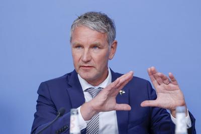 Bj?rn H?cke bei PK rechtliches Gutachten zum Thema Verfassungsschutz in Berlin-stock-foto