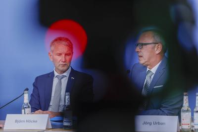 Bj?rn H?cke bei PK rechtliches Gutachten zum Thema Verfassungsschutz in Berlin-stock-foto