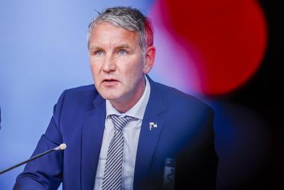Bj?rn H?cke bei PK rechtliches Gutachten zum Thema Verfassungsschutz in Berlin-stock-foto