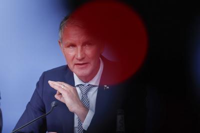 Bj?rn H?cke bei PK rechtliches Gutachten zum Thema Verfassungsschutz in Berlin-stock-foto