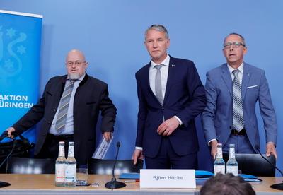 Michael Elicker, Bj?rn H?cke, Fraktions- und Landesvorsitzender AfD Th?ringen, J?rg Urban, Fraktions- und Landesvorsitze-stock-foto