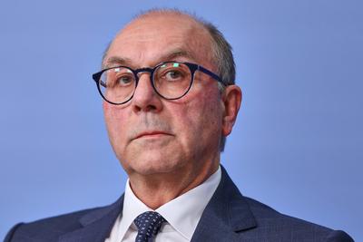 Berlin, Deutschland, 12.05.2025: Haus der Bundespressekonferenz: Pressekonferenz: AfD-Fraktion im Th?ringer Landtag, Ver-stock-foto