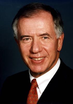 Bildnummer: 52212048  Datum: 05.01.2000  Copyright: imago/NewscastJ?rgen Weber (GER/Vorstandsvorsitzender Lufthansa AG) - PUBLICATIONxNOTxINxUK, Personen , optimistisch; 2000, Airline, Unternehmensf?hrung, Manager, Vorstand; , hoch, Kbdig, Portr?t, Transport, Logistik, Wirtschaft, Deutschland,  , People o0 Studioaufnahme, Fotoshooting-stock-foto