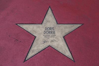 Star von Doris D?rrie am Boulevard der Stars am Potsdamer Platz in Berlin am 13.02.2019 *** Star of Doris D?rrie at the-stock-photo