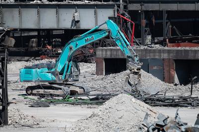 Abrissarbeiten der Vallourec-Produktionshallen-stock-foto