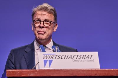 Wirtschaftstag 2025 - Christian Sewing-stock-foto