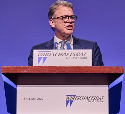 Wirtschaftstag 2025 - Christian Sewing-stock-foto