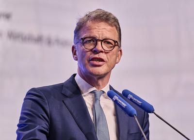 Wirtschaftstag 2025 - Christian Sewing-stock-foto
