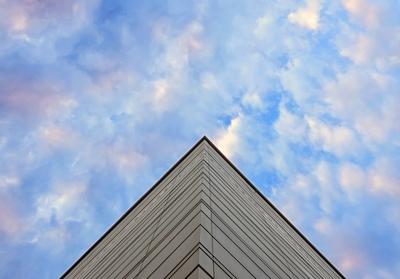Blick auf das neu eroeffnete Bauhaus Museum der Klassik Stiftung Weimar am Sonntag 07 04 2019 in W-stock-photo
