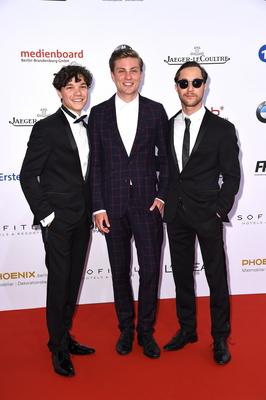 DEUTSCHEN FILMPREIS 2016 - Berlin Sebastian Urzendowsky, Jannik Schuemann, Ludwig Trepte bei der Verleihung des DEUTSCHE-stock-foto