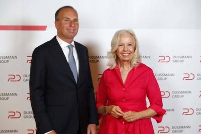 14.05.2025, Catherine von F?rstenberg-Dussmann, Vorsitzende des Stiftungsrat der Dussmann Group, und Wolf-Dieter Adlhoch-stock-photo