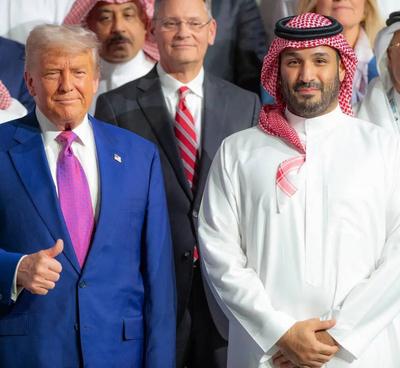 Saudi Crown Prince Mohammed bin Salman and US President Donald Trump participate in the Saudi-US Investment Forum in Riyadh, Saudi Arabia-stock-foto