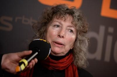 Regisseurin und Kamerafrau Elfi Mikesch beim RadioEins Berlinale Nighttalk am Rande der 64 Internat-stock-foto