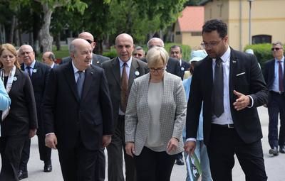 Algerian President, Abdelmadjid Tebboune, and Slovenian President, Nata?a Berce Musar, visit a horse breeding facility-stock-foto