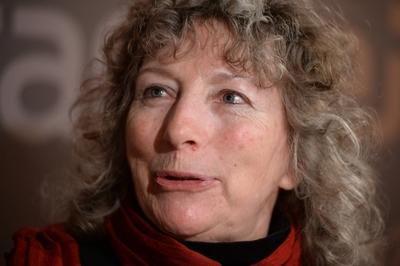 Regisseurin und Kamerafrau Elfi Mikesch beim RadioEins Berlinale Nighttalk am Rande der 64 Internat-stock-foto