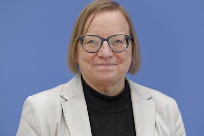 Pr?fbericht CO2-Emissionen 2024-stock-foto