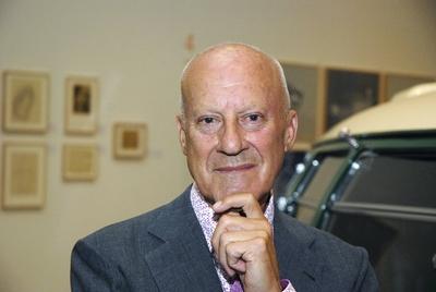 Lord Norman Foster (Architekt) 06/11 thg Lord Norman Foster am 10. Juni 2011 im MARTa Herford Mann Brite britischer bri-stock-photo
