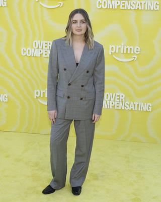 Premi?re de la s?rie 'Overcompensating' d'Amazon prime ? Hollywood-stock-foto