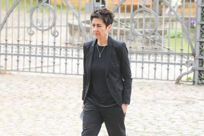 Beerdigung von Margot Friedl?nder-stock-foto